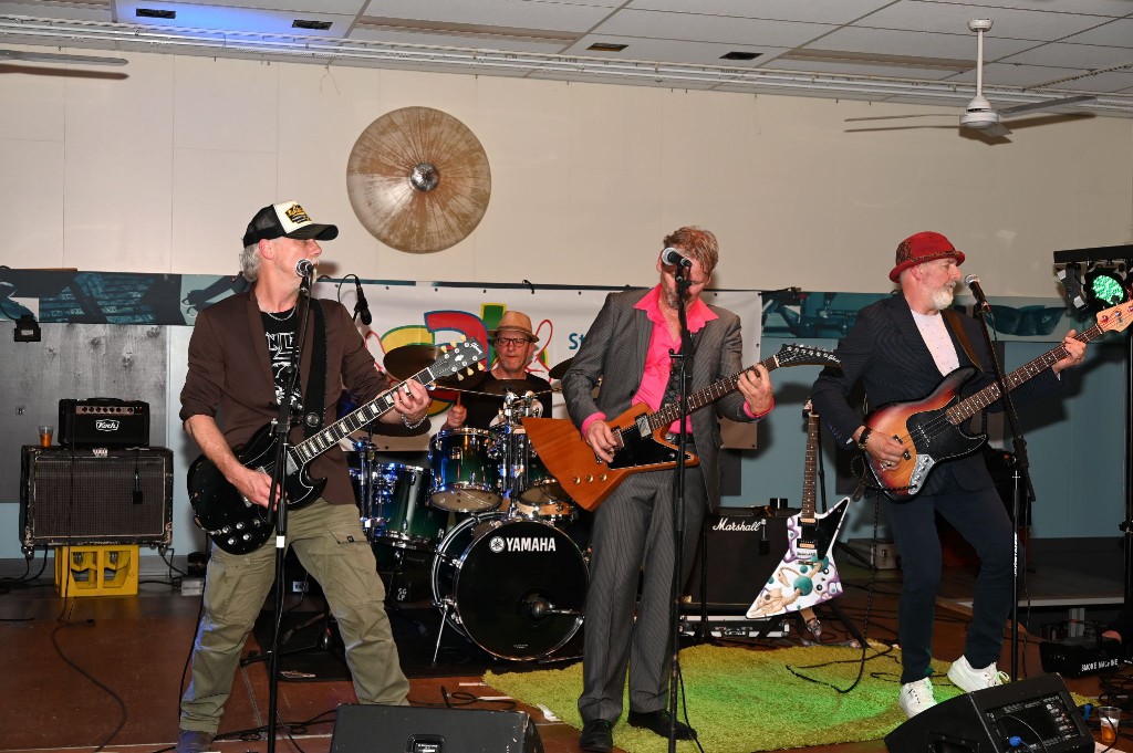../Images/Rocken op het Eiland 090.jpg
